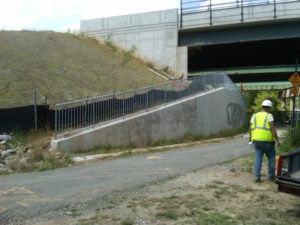 highway fencing