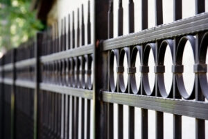 powder coating aluminum fence