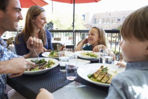 Using a Metal Fence for Restaurant Outdoor Dining Area