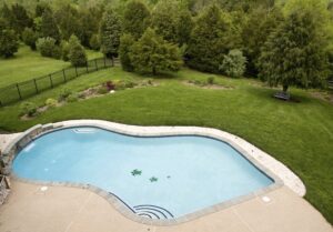 2 Strategies to Keep In Mind When Designing Your Pool Fence