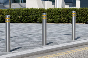 hercules-custom-iron-bollards